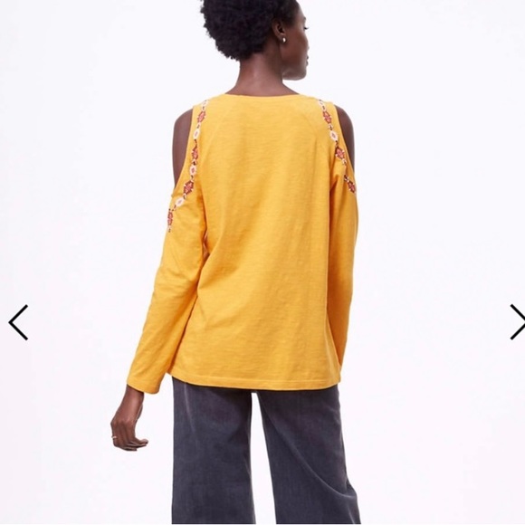 Ann Taylor Loft Cold Shoulder Long Sleeve Top Embroidered Tee Shirt - Picture 3 of 6